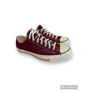 Converse Chuck Taylor All Stars Low ( Worn Once )​​​​​​​​